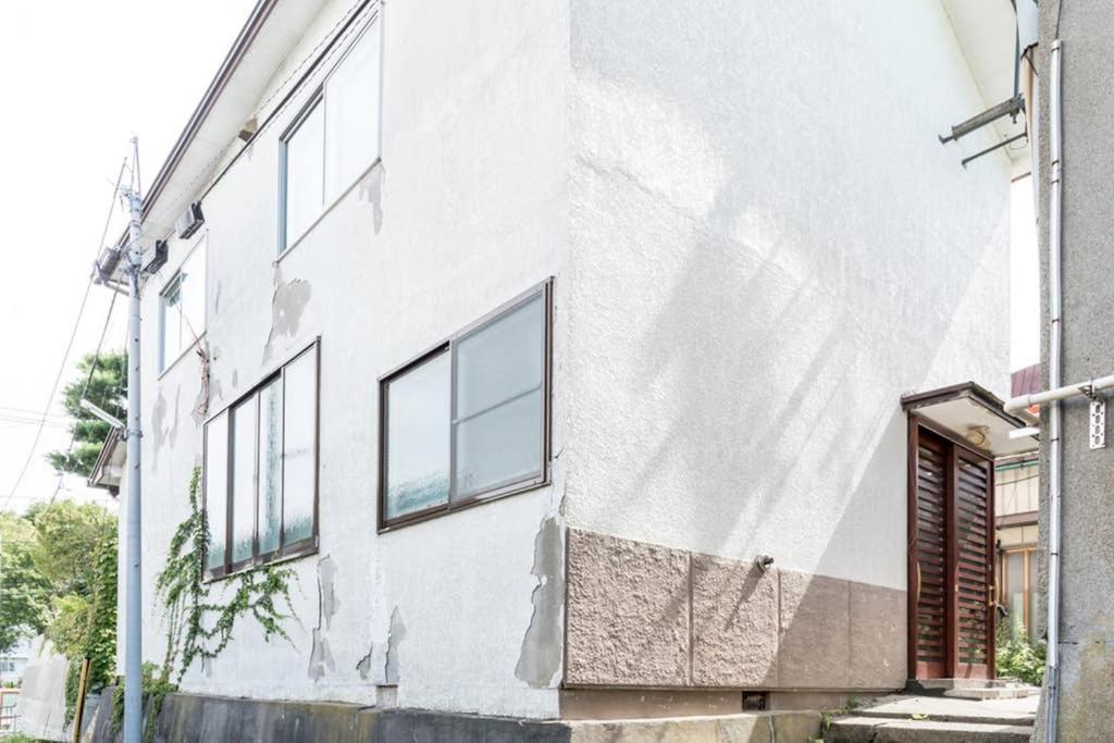 Rustic Modern House In 하코다테 외부 사진